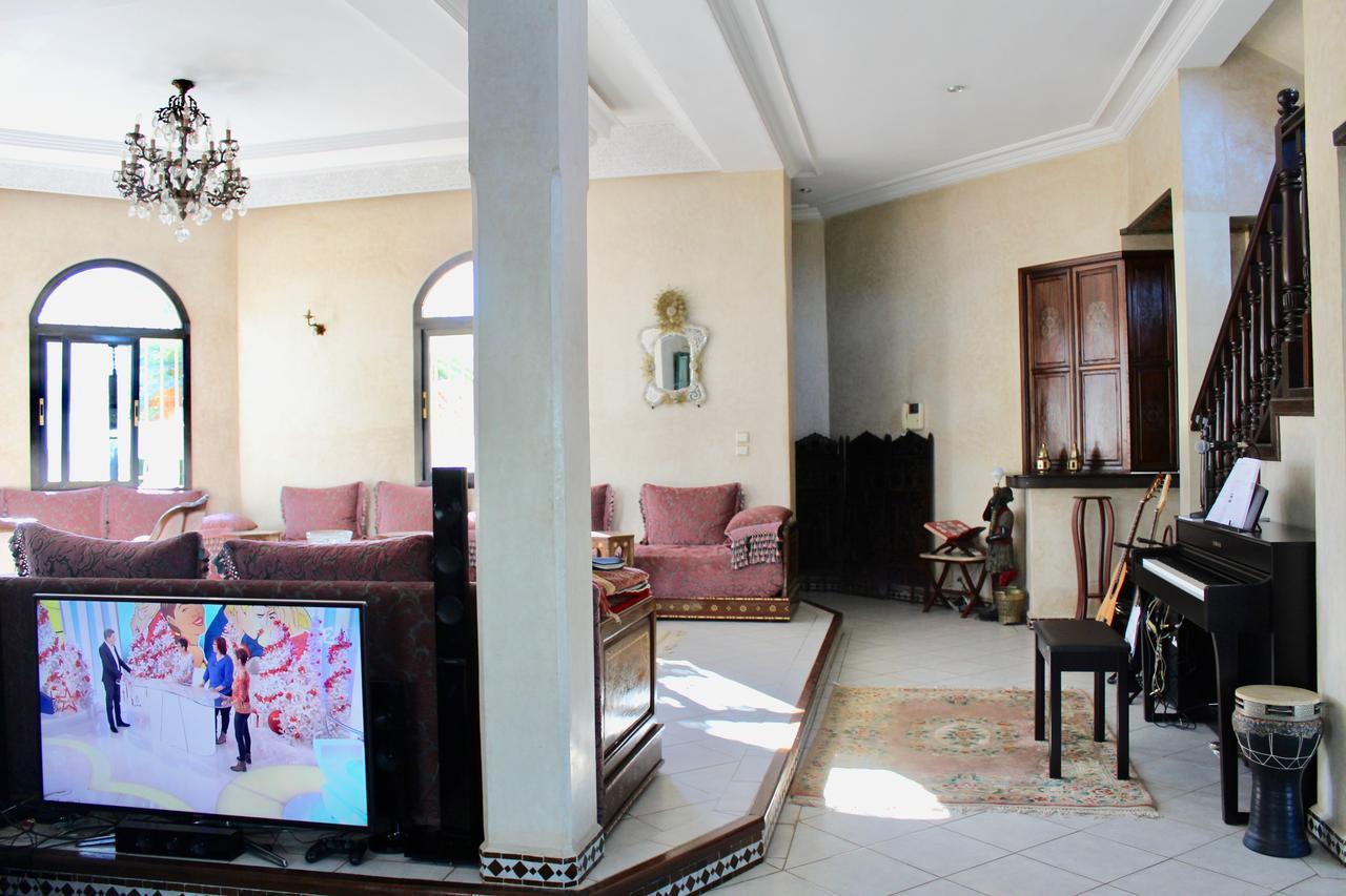 Вилла Aux Moules De Harhoura Rabat Экстерьер фото
