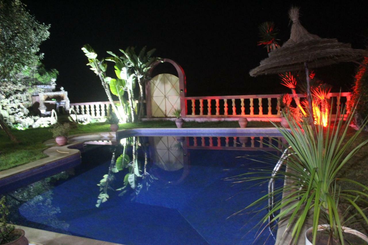 Вилла Aux Moules De Harhoura Rabat Экстерьер фото